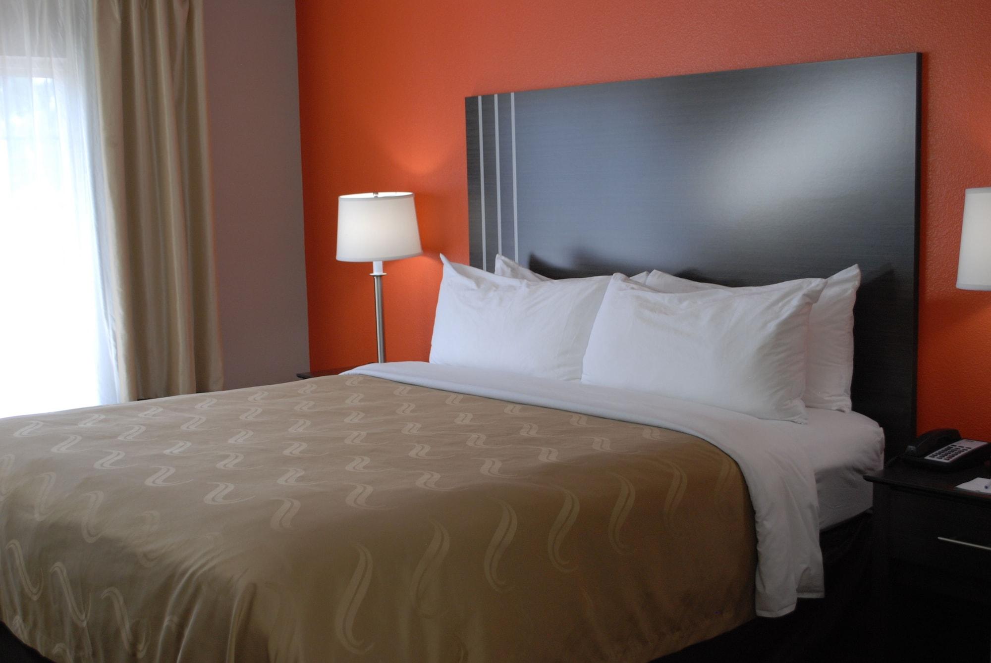 Quality Inn & Suites Fresno Northwest Zewnętrze zdjęcie