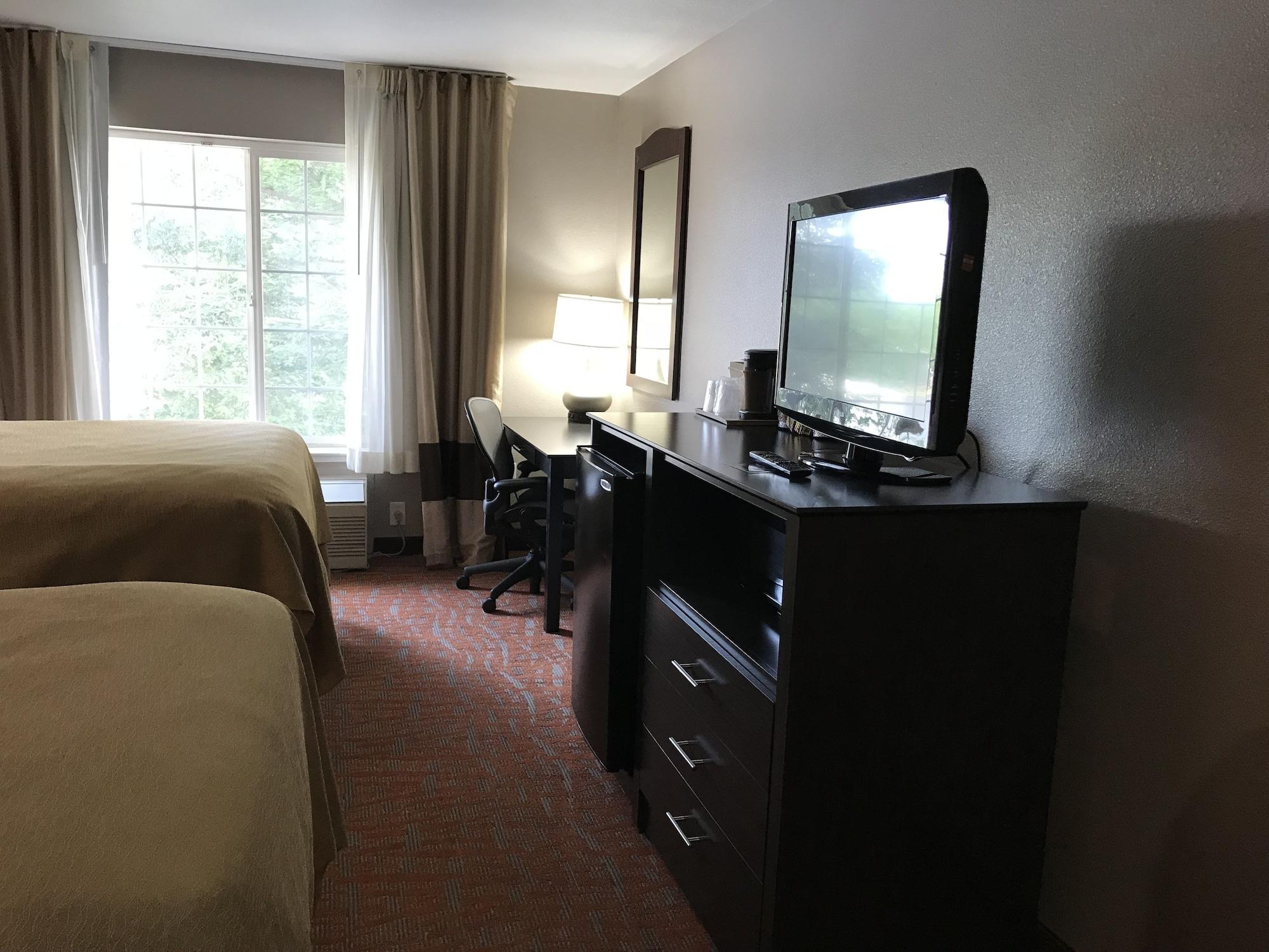 Quality Inn & Suites Fresno Northwest Zewnętrze zdjęcie