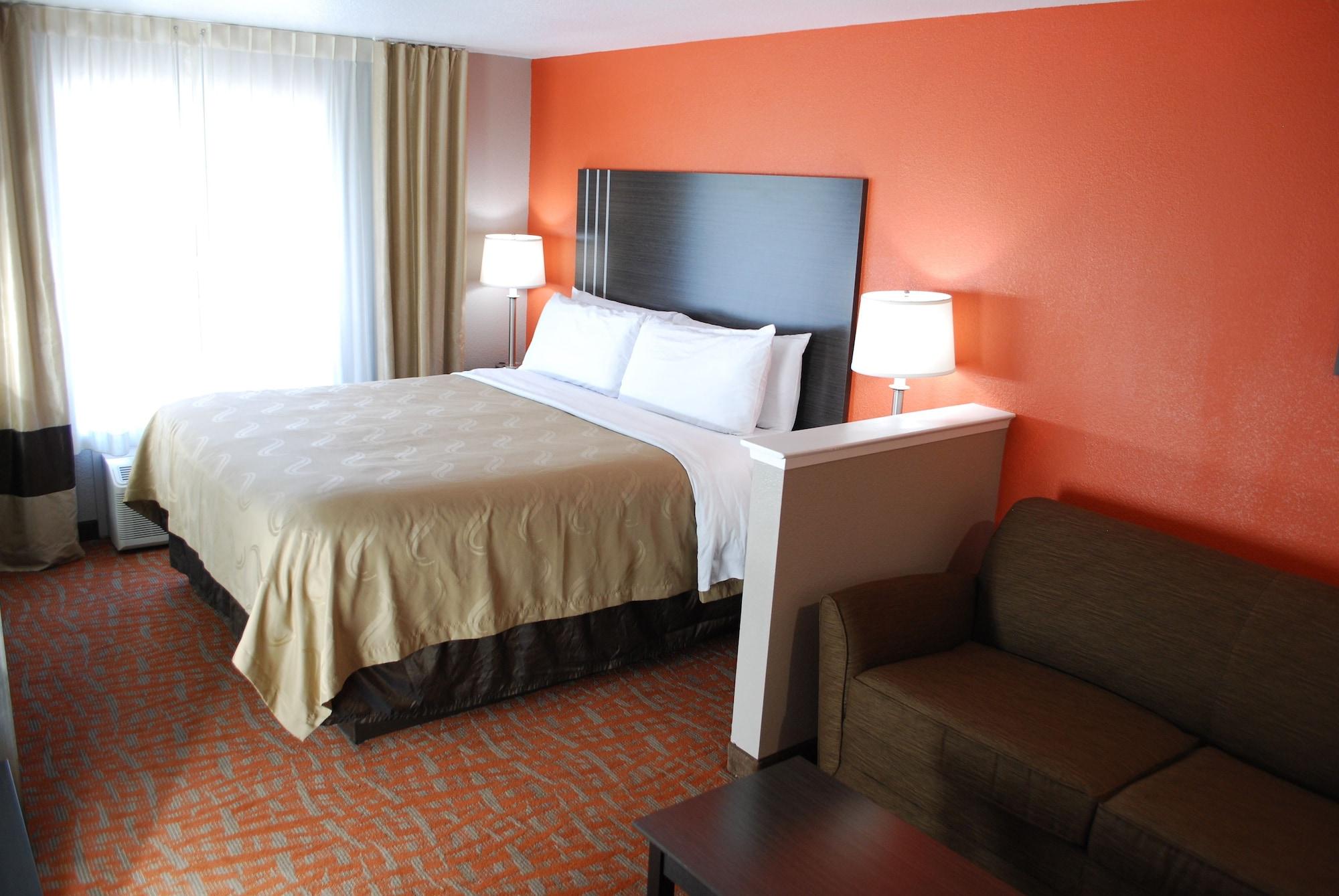 Quality Inn & Suites Fresno Northwest Zewnętrze zdjęcie