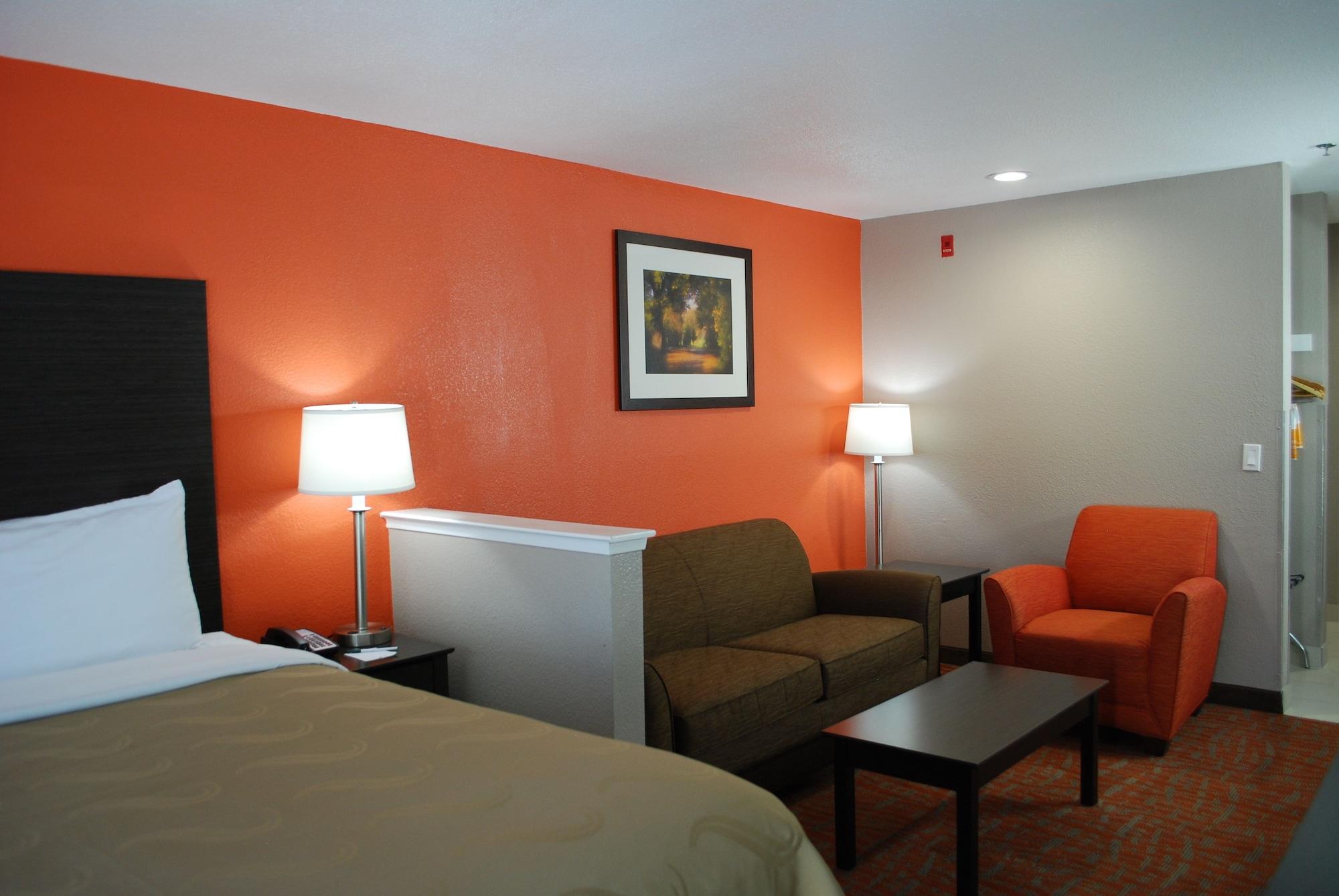 Quality Inn & Suites Fresno Northwest Zewnętrze zdjęcie