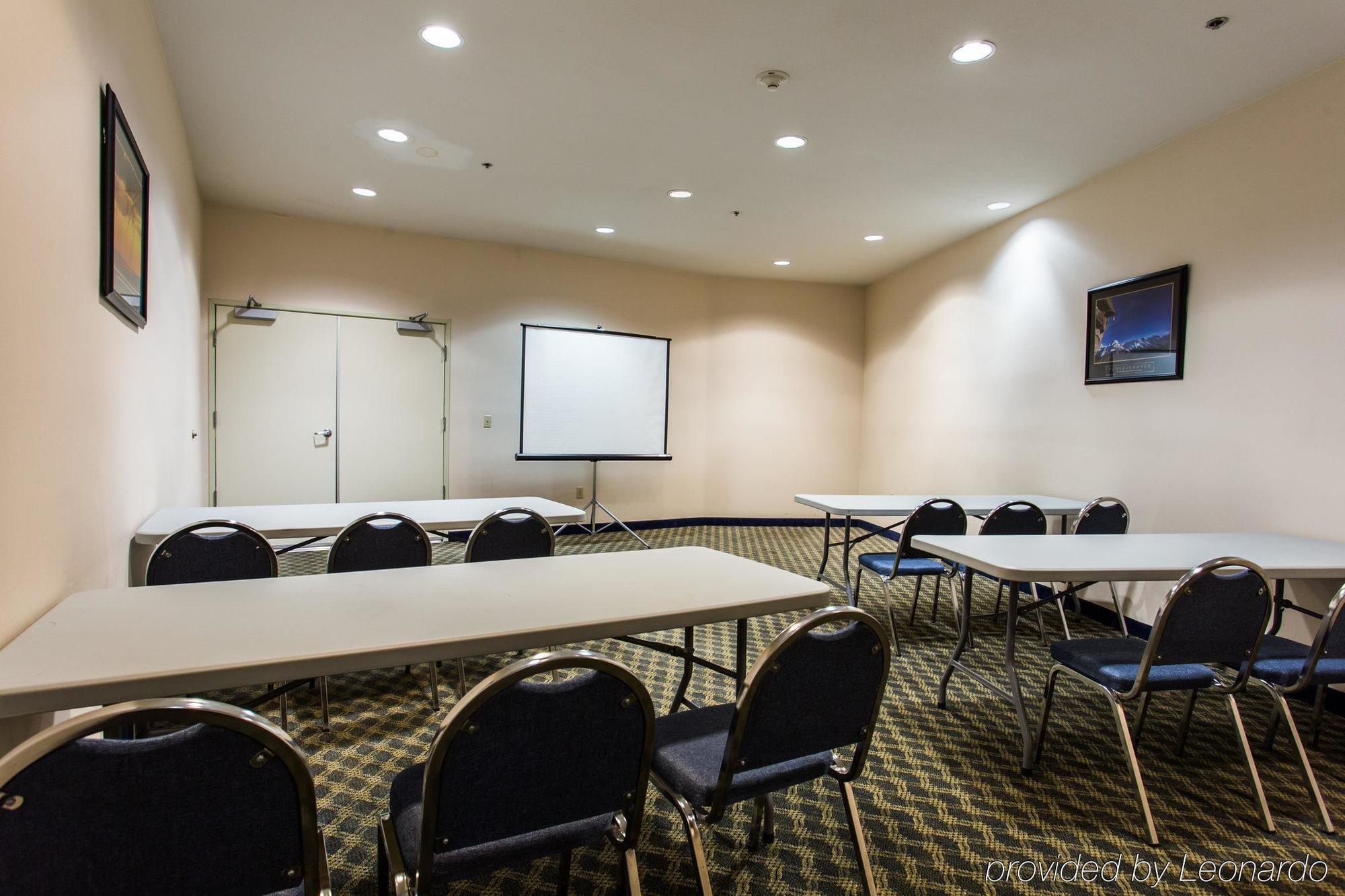Quality Inn & Suites Fresno Northwest Zewnętrze zdjęcie