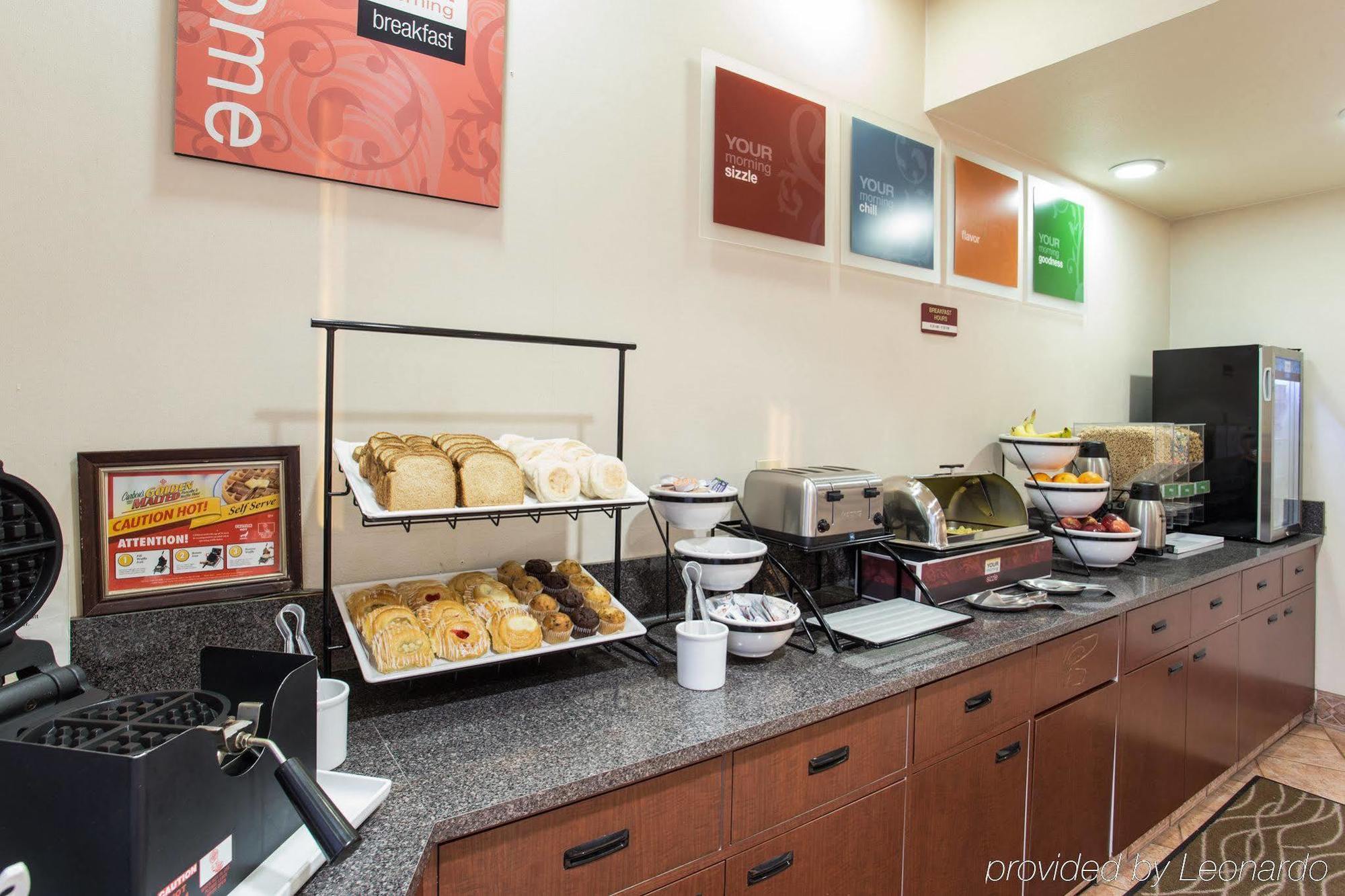 Quality Inn & Suites Fresno Northwest Zewnętrze zdjęcie